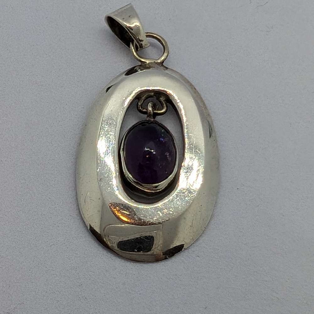 Vintage Taxco Mexico Silver Pendant With Amethyst Stone